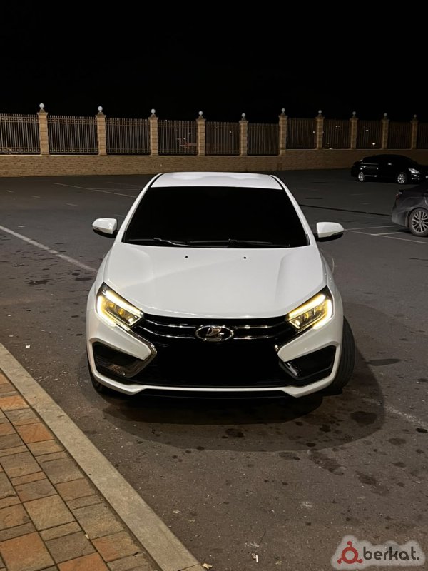 LADA Vesta Enjoy 2023