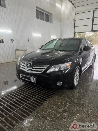 Toyota Camry 2010