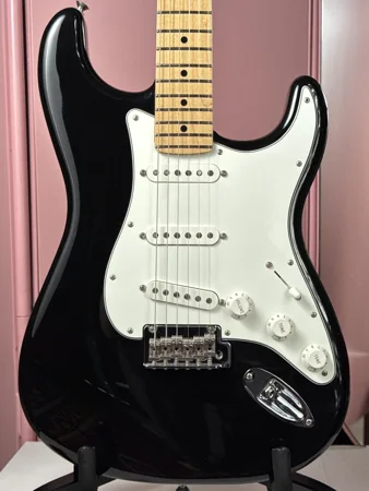 Электрогитара Fender Player Stratocaster 2020 Black